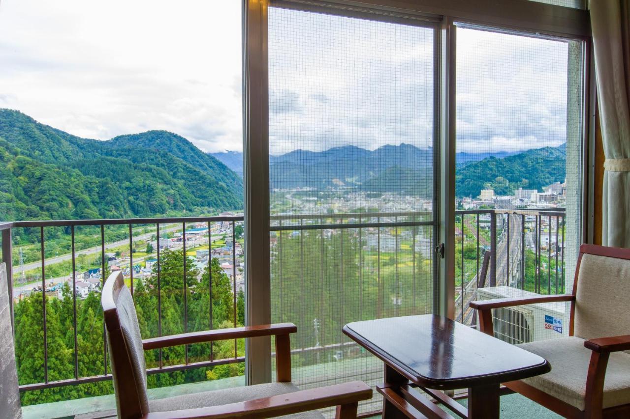Takahan Yuzawa  Exterior photo